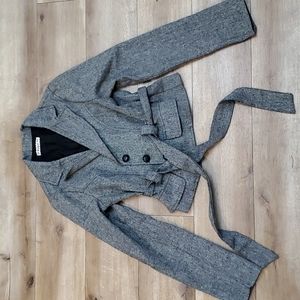 Cute grey fitted blazer